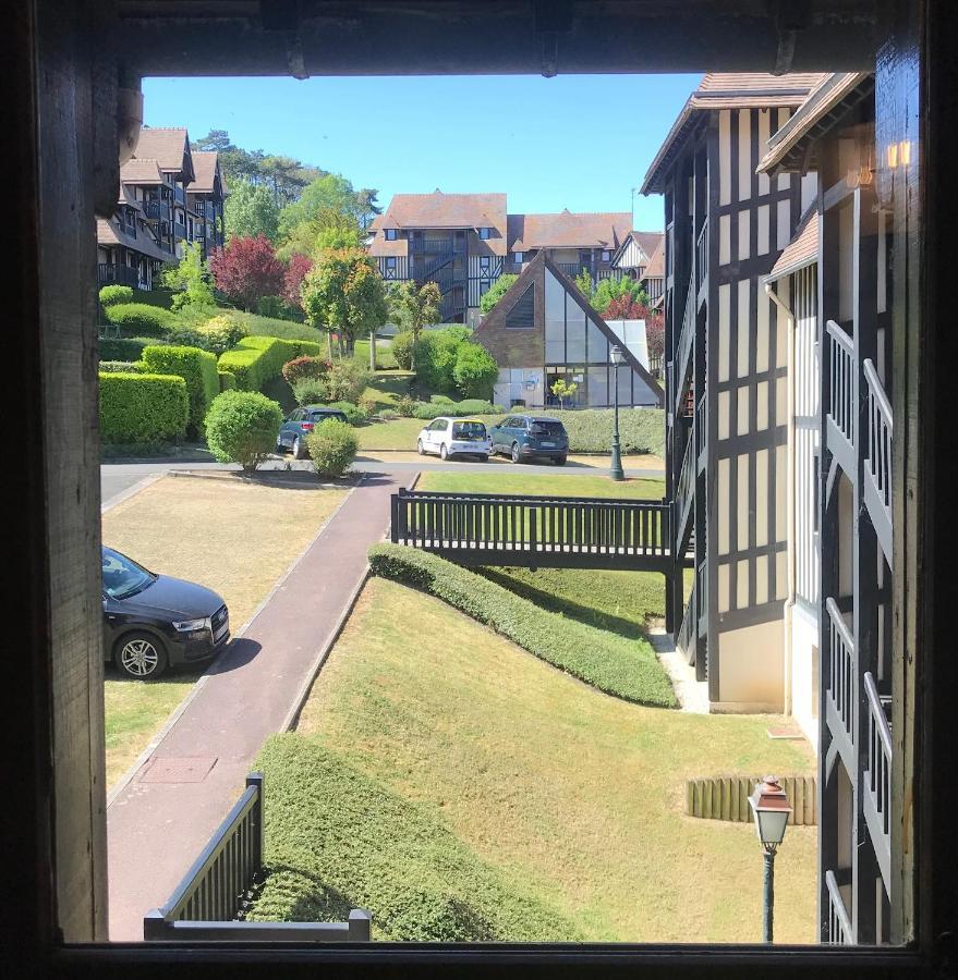 Le Pullman Lejlighed Deauville Eksteriør billede
