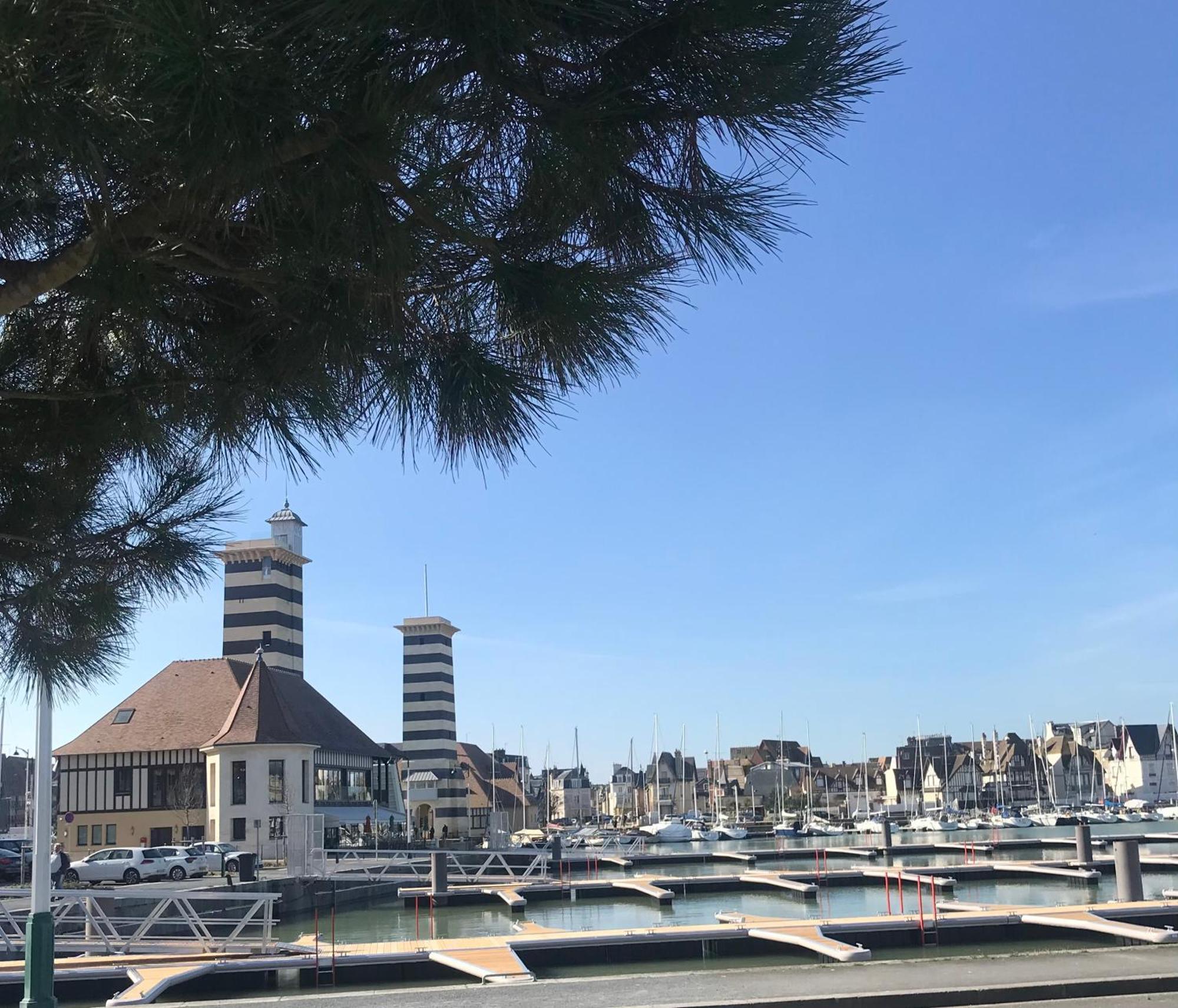 Le Pullman Lejlighed Deauville Eksteriør billede